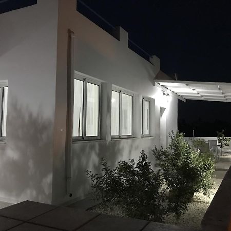 Alcyone Beach House オロクリニ エクステリア 写真