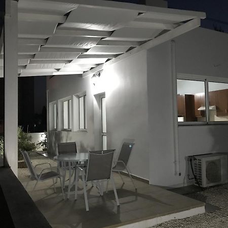Alcyone Beach House オロクリニ エクステリア 写真