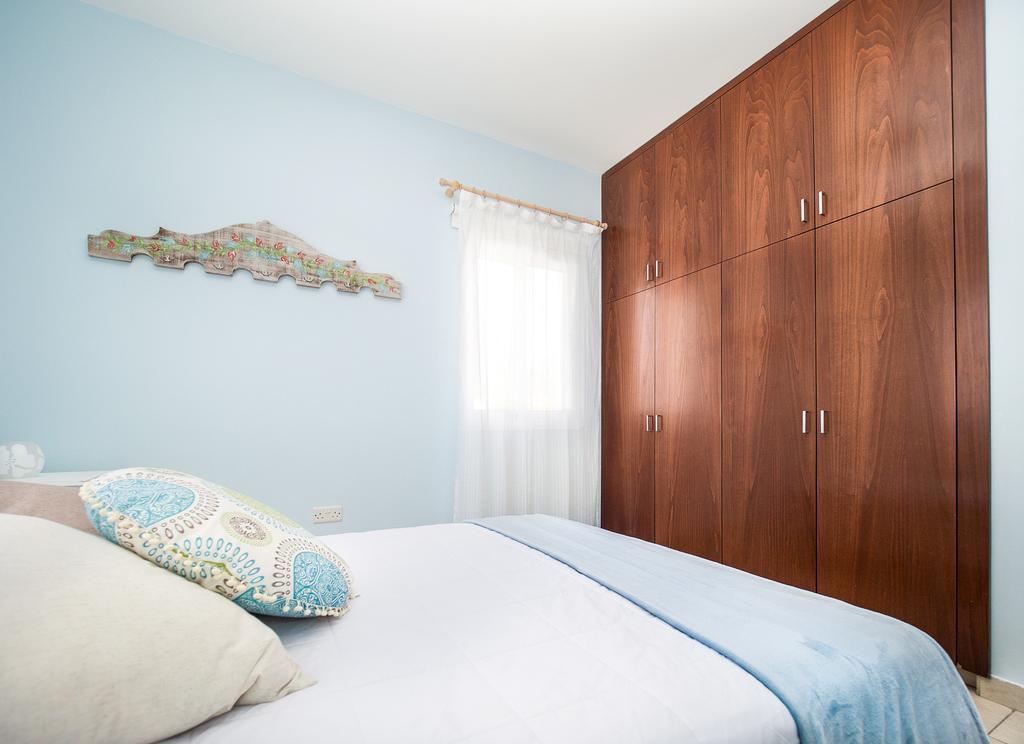 Alcyone Beach House オロクリニ エクステリア 写真