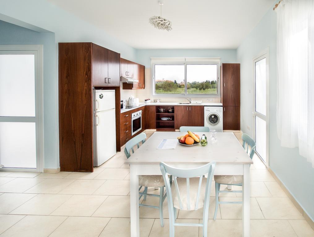 Alcyone Beach House オロクリニ エクステリア 写真